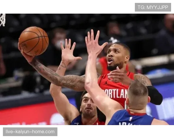 利拉德挡拆创造高效得分率明显优于过去赛季